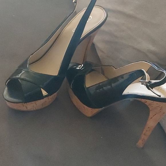 Guess cork heels size7 - Picture 1 of 3